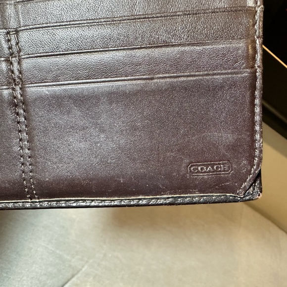 Vintage Coach Signature Logo Canvas & Leather Turnlock Wallet - Picture 6 of 9